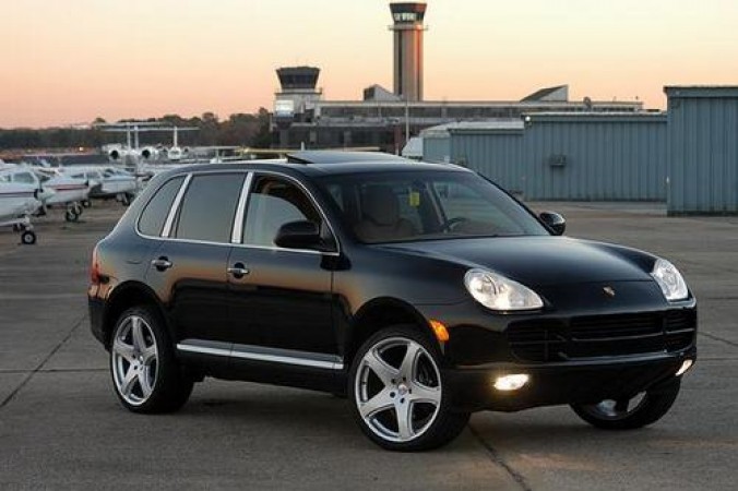 Porsche Cayenne 2006 черный